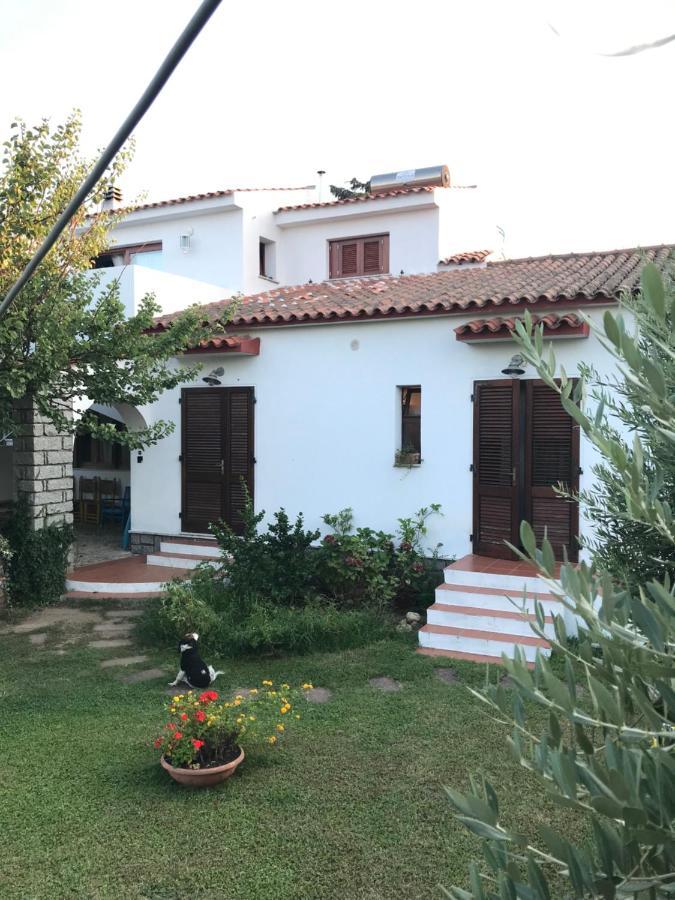Phocea Bed & Breakfast Сан Теодоро Екстериор снимка